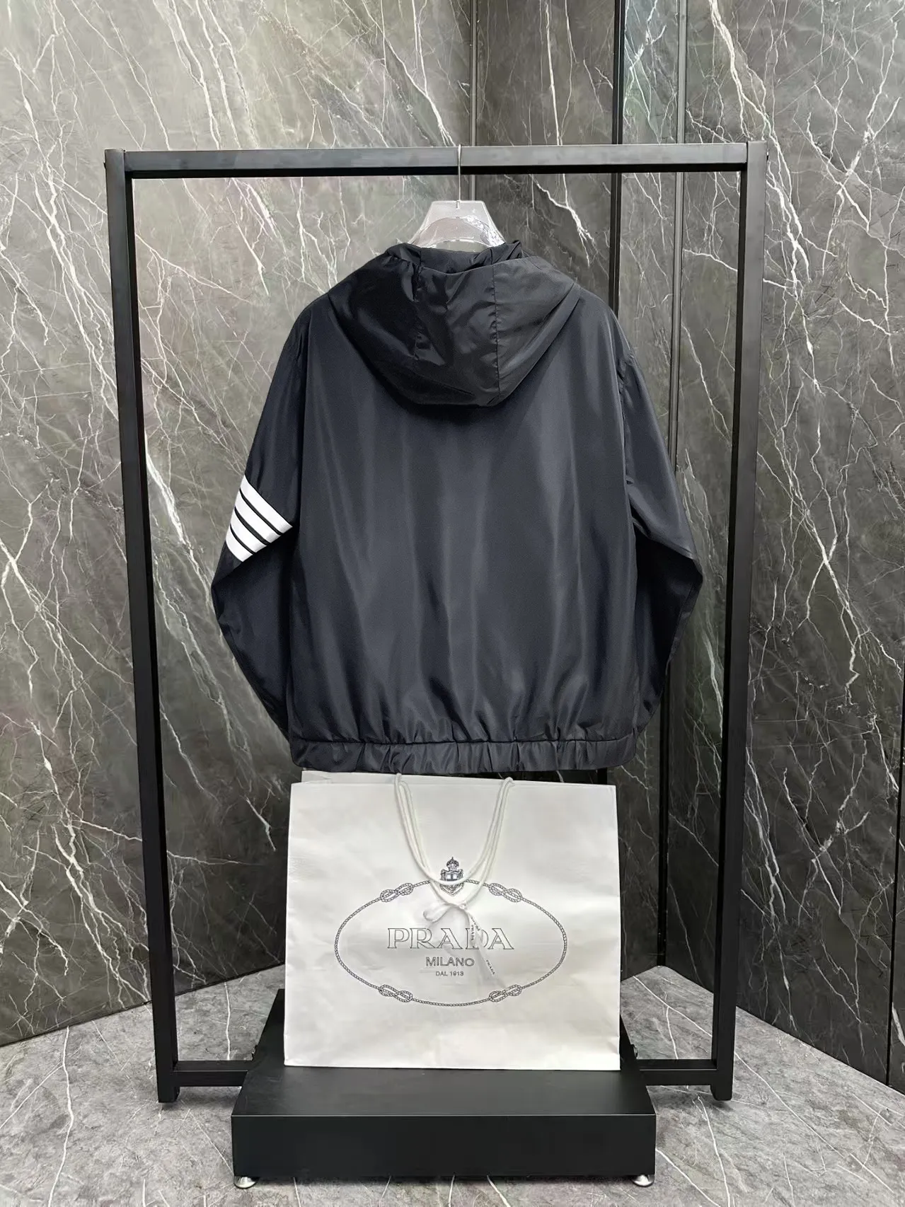 TB Same Style， ， 2026 New Arrival ，Original Premium Breathable ， ， ， Quality。 ， Sizes：M～3XL